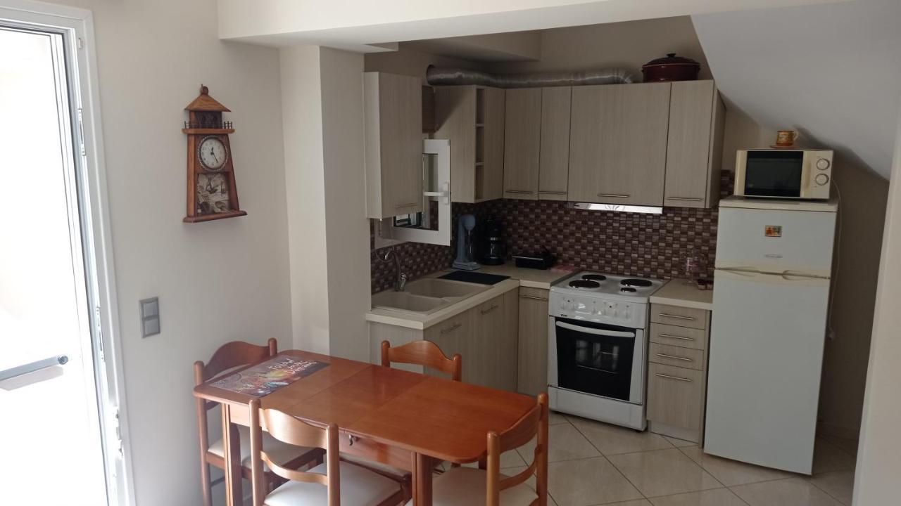 Elena Apartment Artemida  Ngoại thất bức ảnh